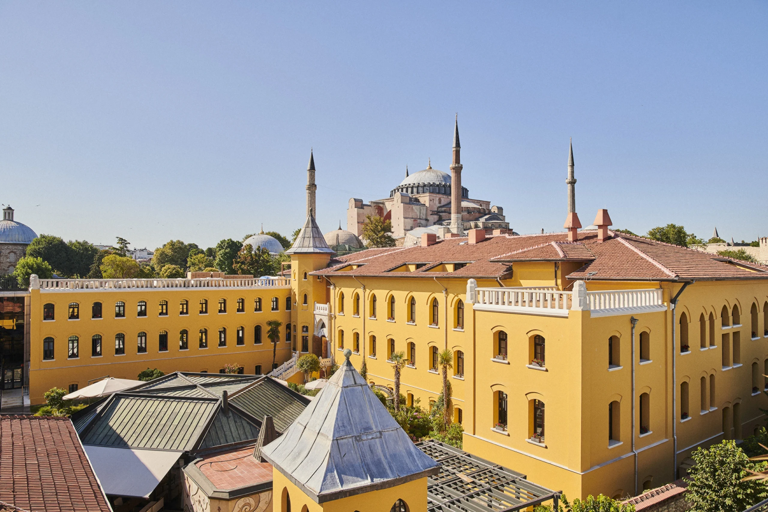 بهترین هتل های استانبول 2026 21 Hotel Istanbul at Sultanahmet scaled
