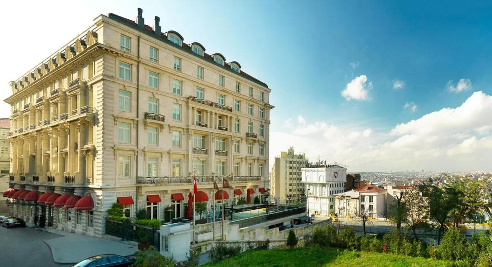 بهترین هتل های استانبول 2026 28 Pera Palace Hotel